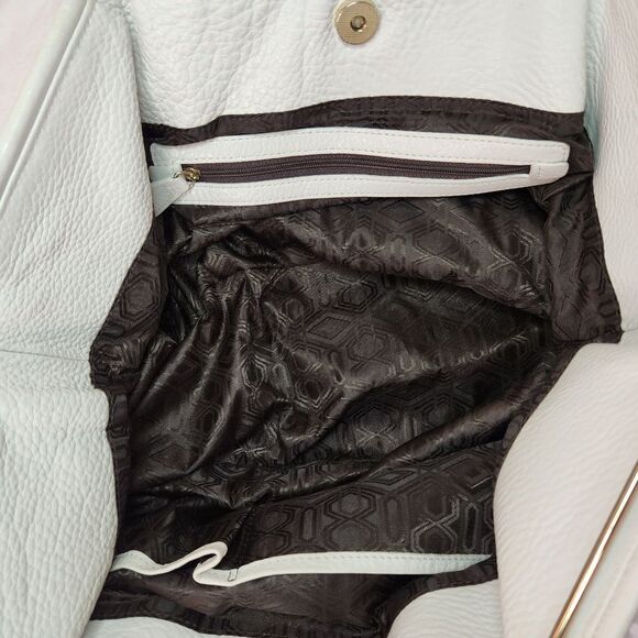 Bruno Magli white leather purse - Picture 8 of 15